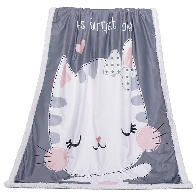 5 Stars United - Unisex Nursery Sherpa Blanket - Grey with Kitty Print