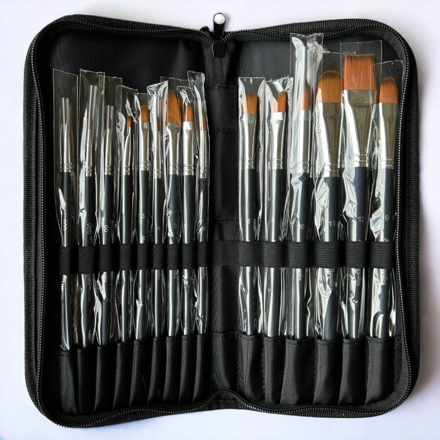 MozArt - Watercolour Brushes - 15 Pack with Premium Organizing Case