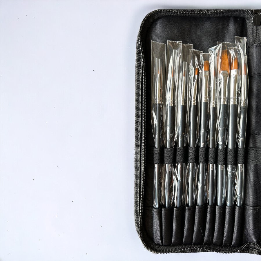 MozArt - Watercolour Brushes - 15 Pack with Premium Organizing Case
