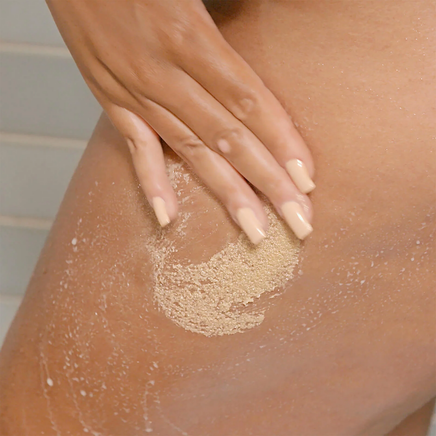 MIO - Solar Power Moisturising Exfoliating Sugar Body Scrub 275g