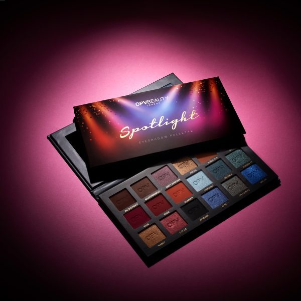 OPV BEAUTY - Spotlight Eyeshadow Palette - 18 colours