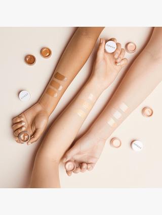 Clinique - Even Better Glow Light Reflecting Make Up SPF 15 - WN118 Amber, 30ml