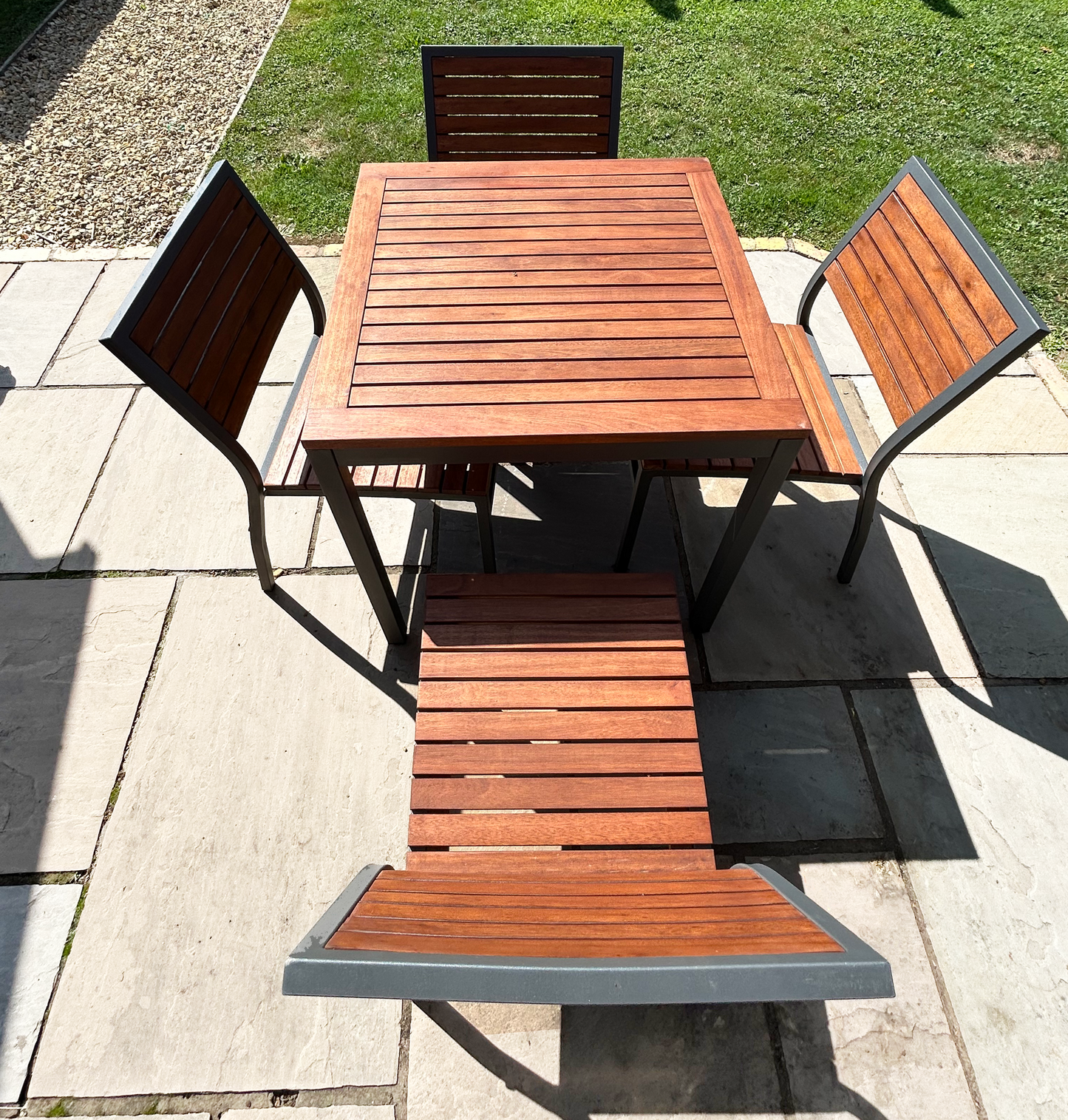 Premium 4 Seater Hardwood Outdoor Garden Patio Dining Set With Metal Frame – Square Table Stackable ChaIrs Brackenstyle Dorset