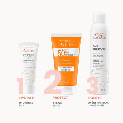 Avene Ultra Broad Spectrum Very High Protection Cleanance Tinted SPF50+ Sun Cream for Blemish-Prone Skin 50ml (Damaged Outer Box)