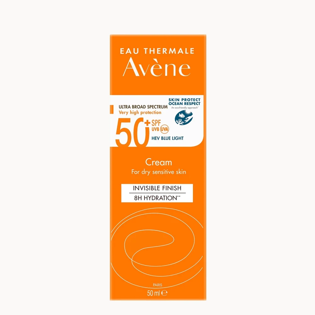 Avene Ultra Broad Spectrum Very High Protection Cleanance Tinted SPF50+ Sun Cream for Blemish-Prone Skin 50ml (Damaged Outer Box)