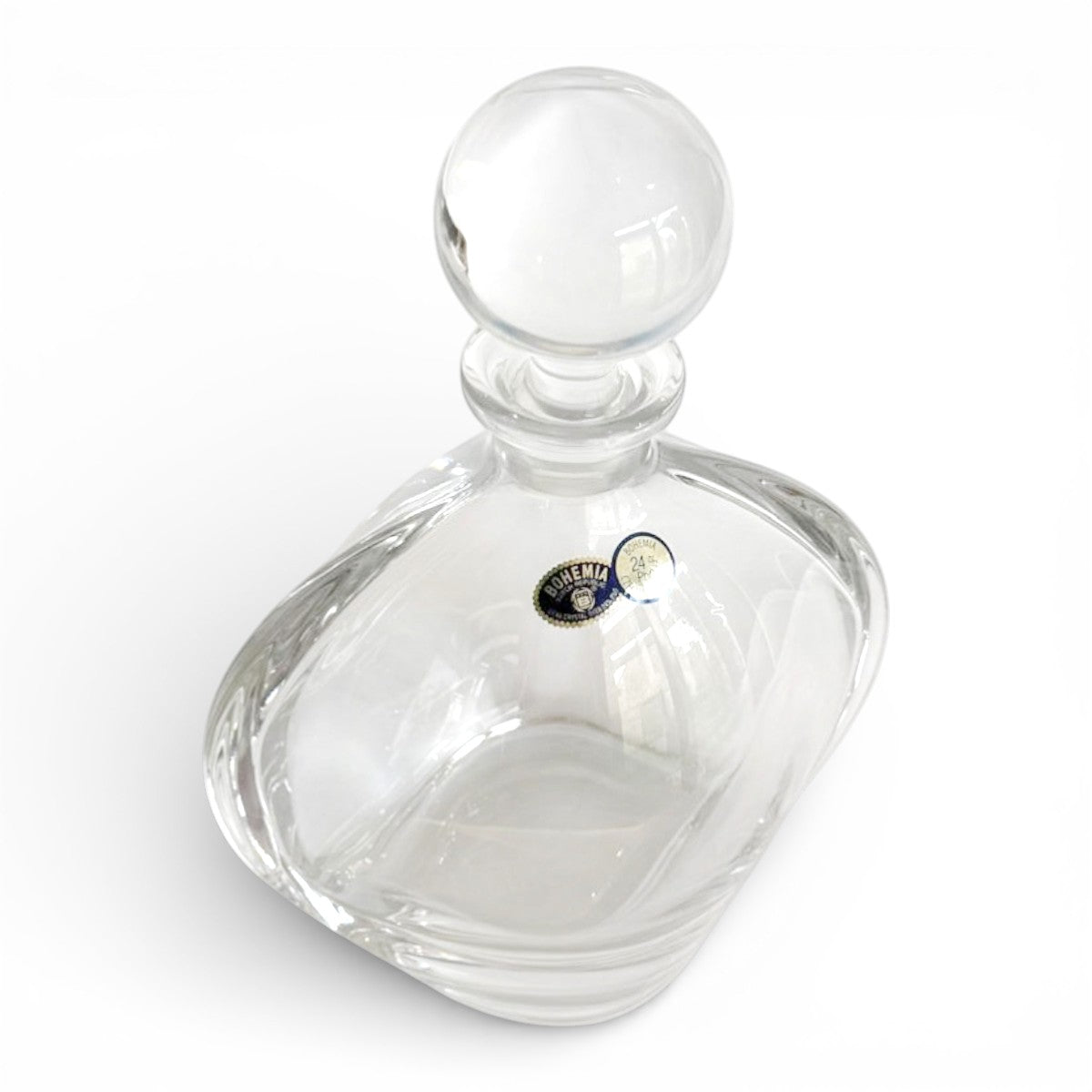 Bohemia Crystal 22oz (650ml) Whiskey Decanter – Hand-Blown Czech Crystal Glass