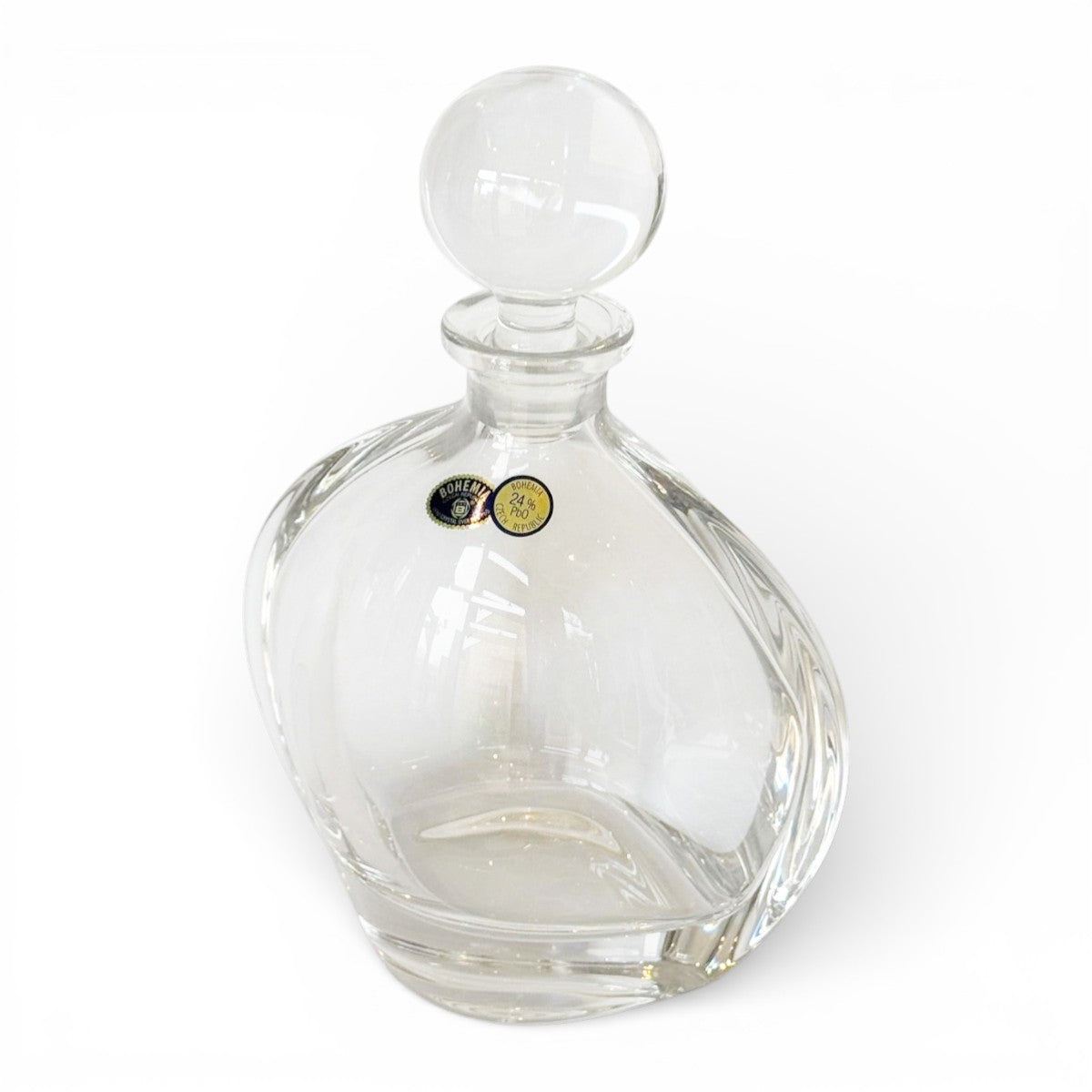 Bohemia Crystal 22oz (650ml) Whiskey Decanter – Hand-Blown Czech Crystal Glass
