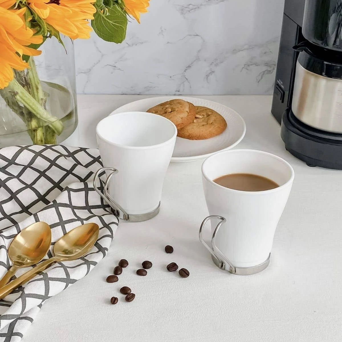Bormioli Rocco Aromateca White Oslo Coffee/Tea Mug 23.5 cl Set of 4 in White Opal Glass
