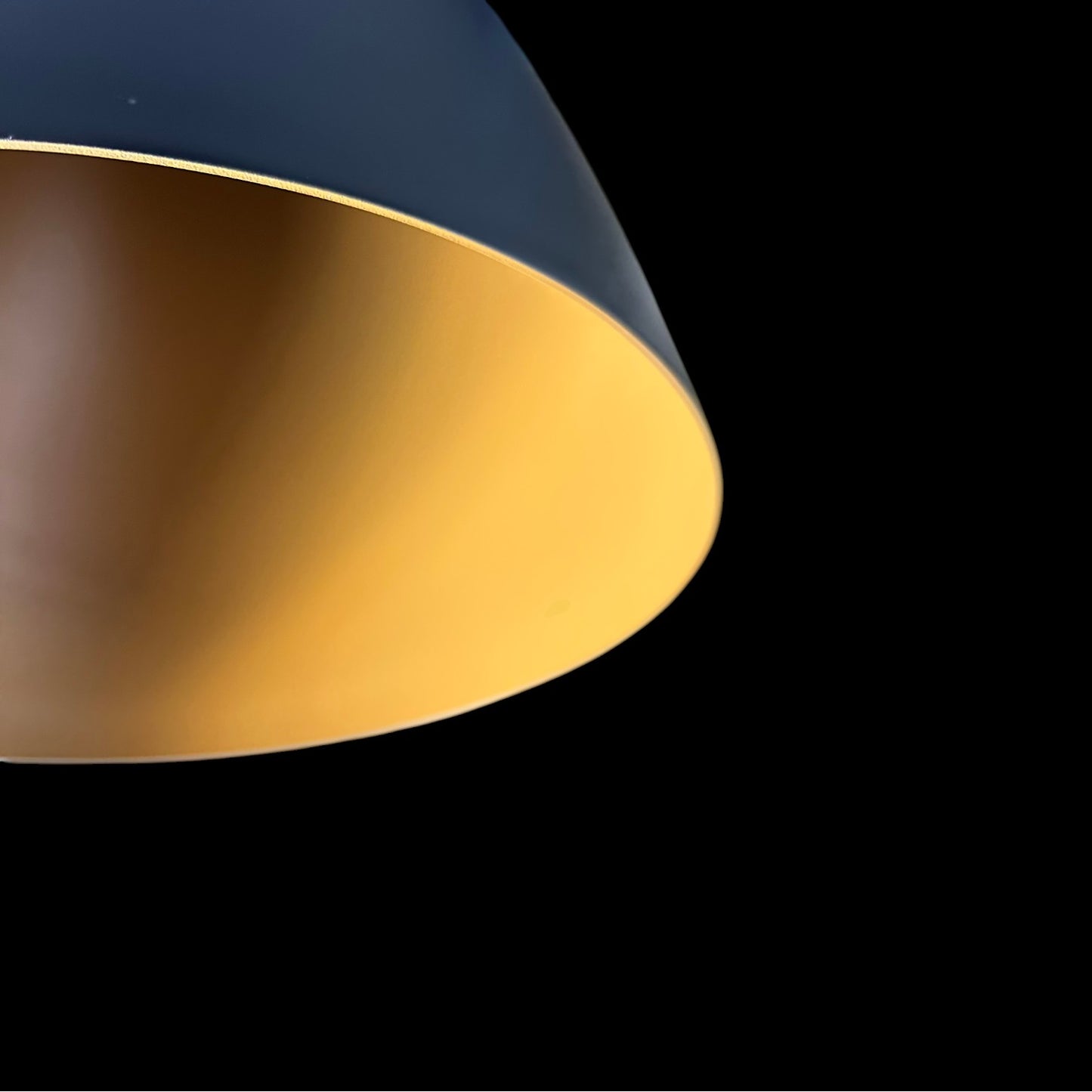 Innermost Chelsea 40 Ceiling Pendant Light – Black/Gold, 42x43cm, Aluminium/Steel, E27 LED, Industrial Modern