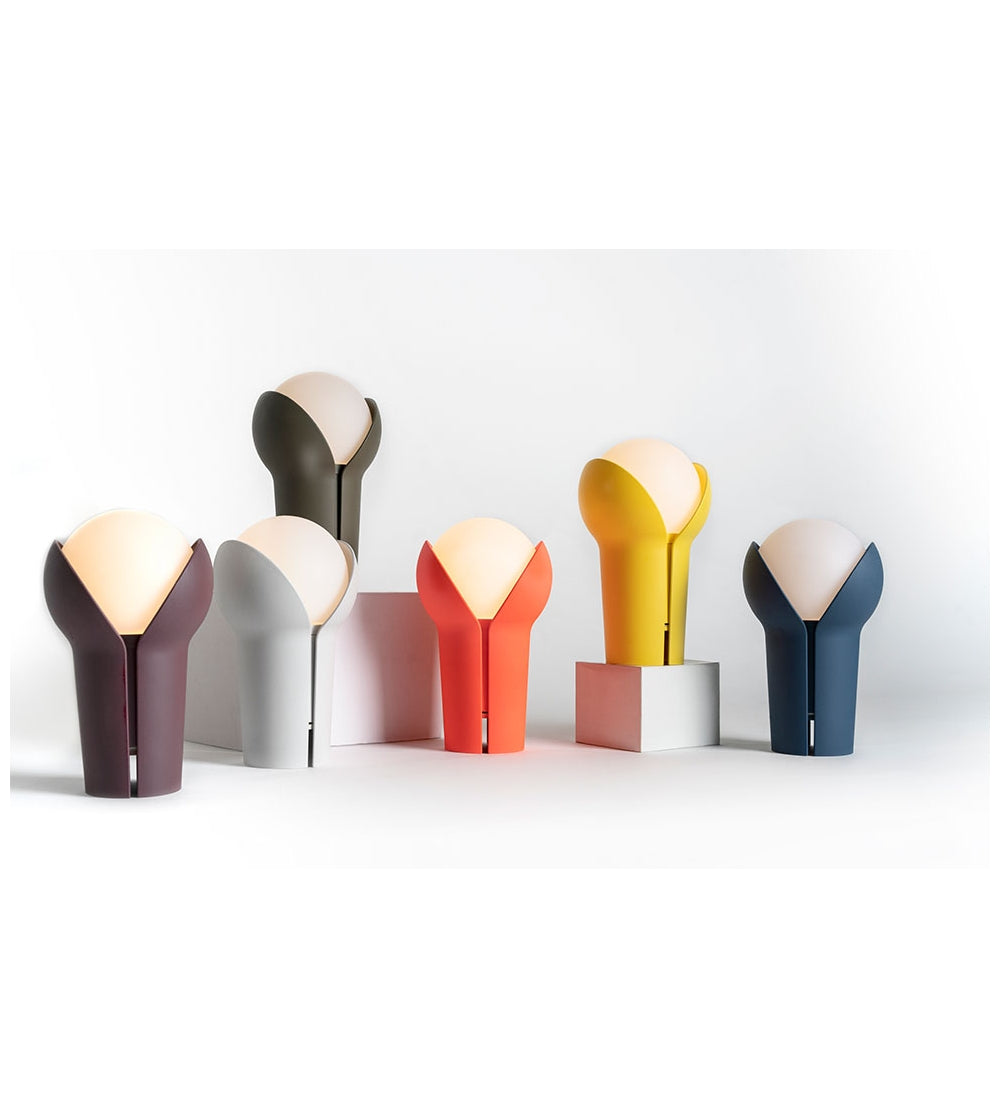 Innermost - Bud Indoor Outdoor Touch LED Lamp Cordless Rechargeable Dimming - Ash Grey