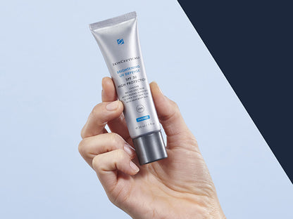 SkinCeuticals Brightening UV Defense SPF30 30ml Daily Broad Spectrum Face Sunscreen for Radiance & Even Skin Tone | Tranexamic Acid SPF Cream