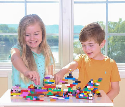 Strictly Briks - LEGO Compatible 672 Piece Bricks Building Starter Kit