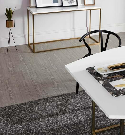 Amtico Frosted Oak LVT Flooring 2.02 sqm pack 84 x 1220mm (7.25" x 48") Tiles