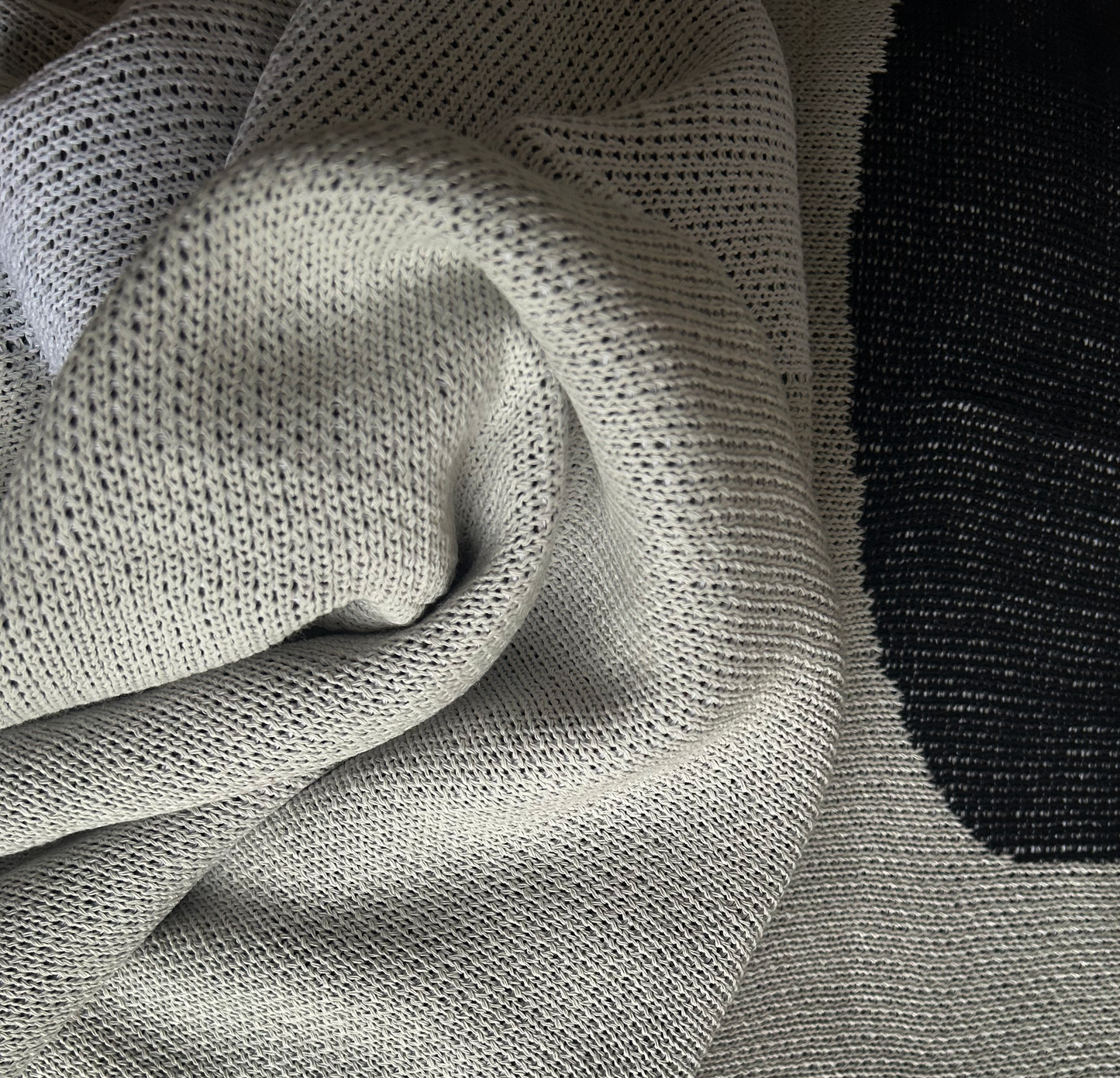 Snuggery Luxury Organic Cotton Knitted Throw Blanket 180 x 125cm - Corfu Pebbles